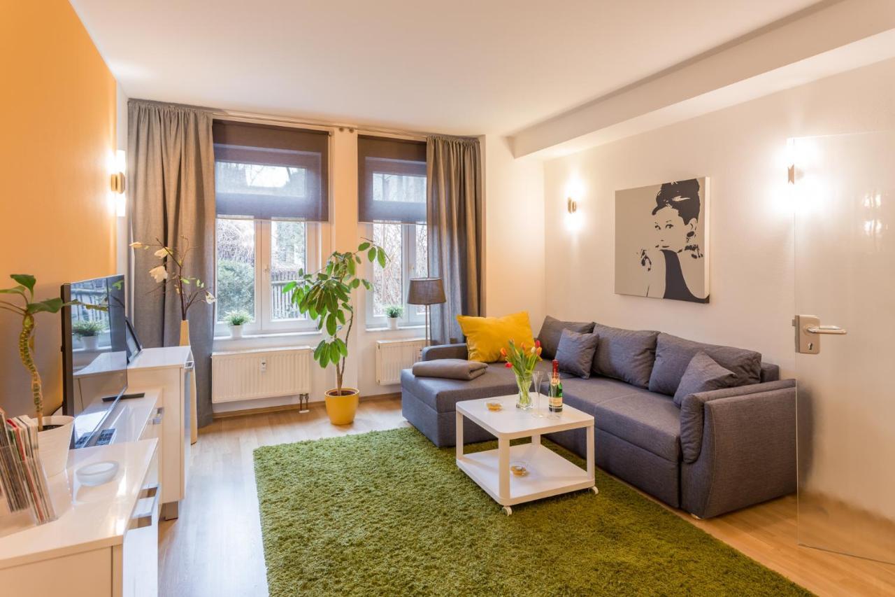 Apartment 1, Rothenburger Strasse Дрезден Екстериор снимка