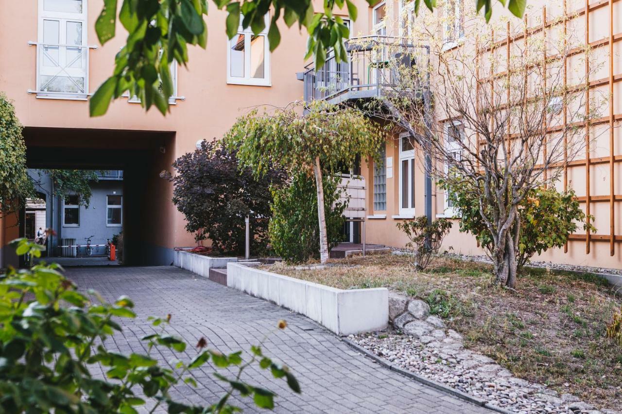 Apartment 1, Rothenburger Strasse Дрезден Екстериор снимка