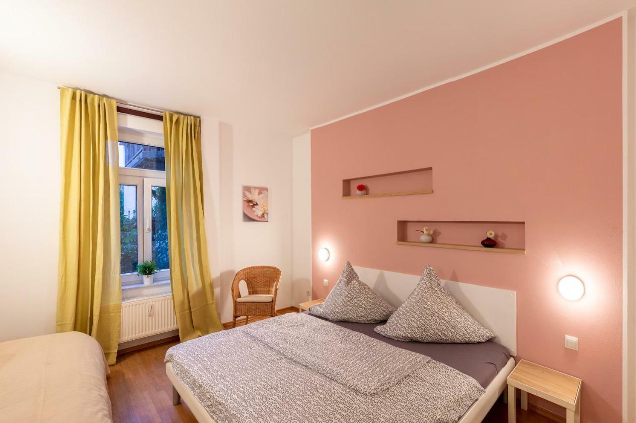 Apartment 1, Rothenburger Strasse Дрезден Екстериор снимка